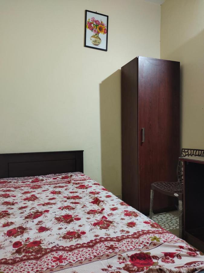 Готель Malabar Residency Perintalmanna Екстер'єр фото