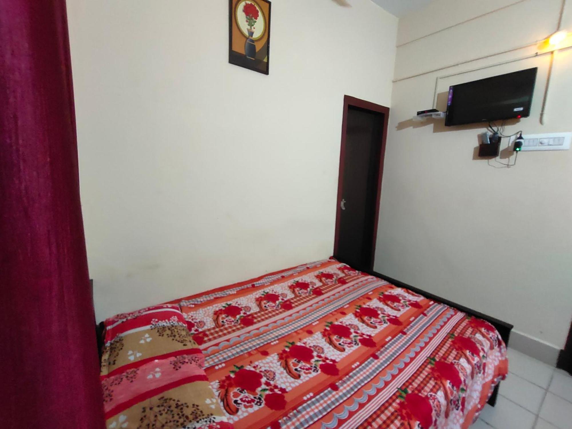 Готель Malabar Residency Perintalmanna Номер фото